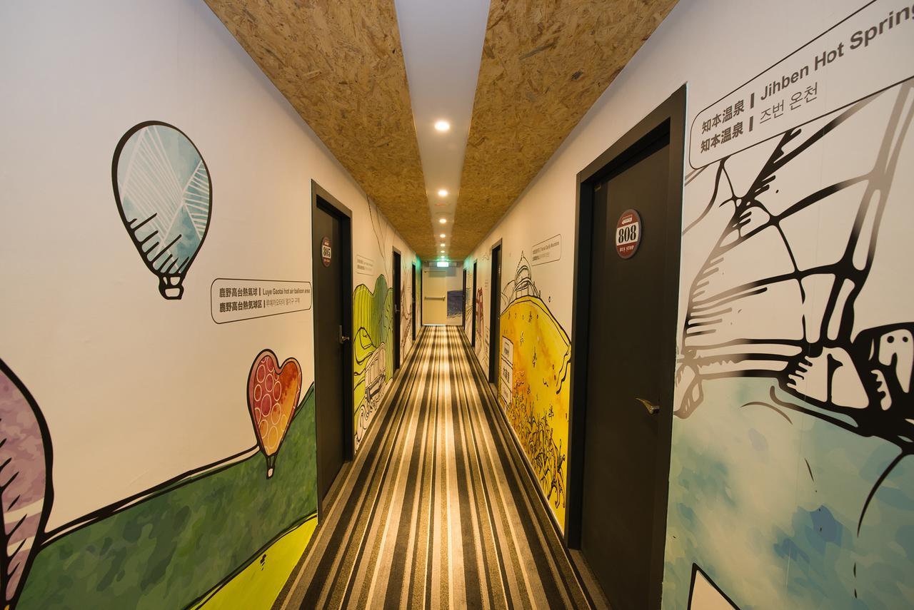 Traveller Inn Tiehua Cultural And Creative Hotel T'ai-tung Exteriör bild